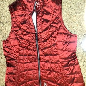 Orangetheory quilted puffer vest